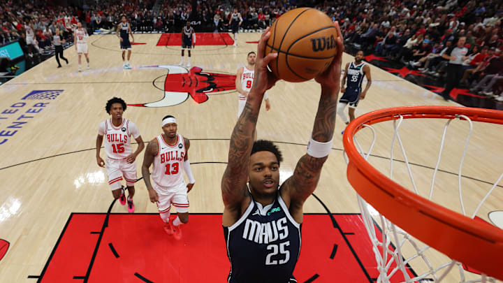 Dallas Mavericks v Chicago Bulls