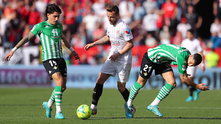 Hector Bellerin, Ivan Rakitic, Guido Rodriguez