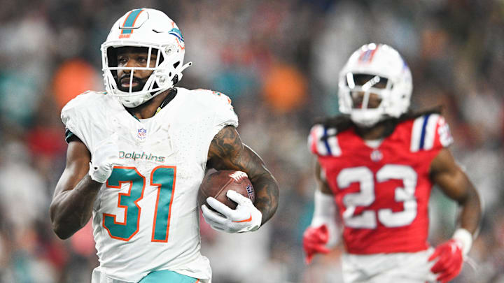 Miami Dolphins v New England Patriots