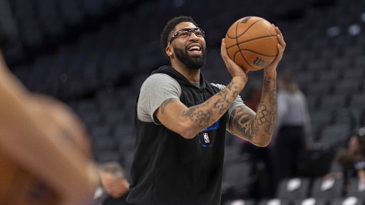 Anthony Davis pasó de Mavericks a Wizards días atrás