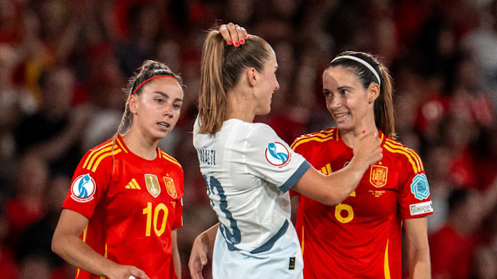 Lia Wälti und Aitana Bonmati gehören in unsere Elf des Turniers