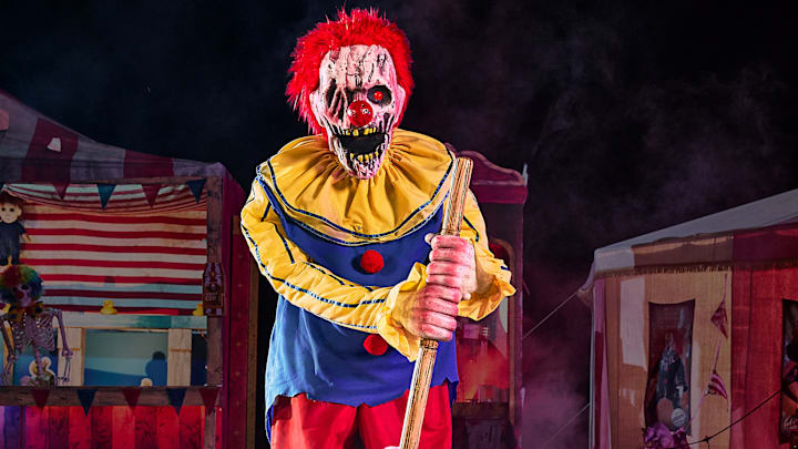 Cotton Candy Dan animatronic - Courtesy Spirit Halloween