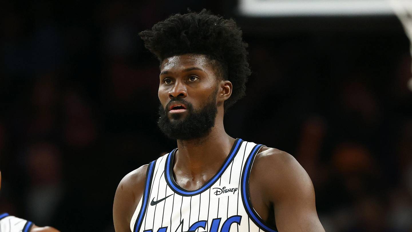 Timberwolves should avoid Jonathan Isaac bait despite roster need