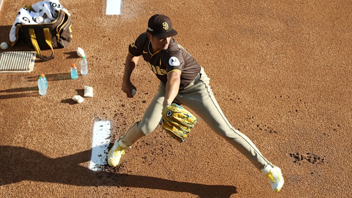 San Diego Padres pitcher Yu Darvish (11) warms up before game two against the Los Angeles Dodgers in the NLDS for the 2024 MLB Playoffs at Dodger Stadium. San Diego Padres pitcher Yu Darvish (11) warms up before game two against the Los Angeles Dodgers in the NLDS for the 2024 MLB Playoffs at Dodger Stadium.