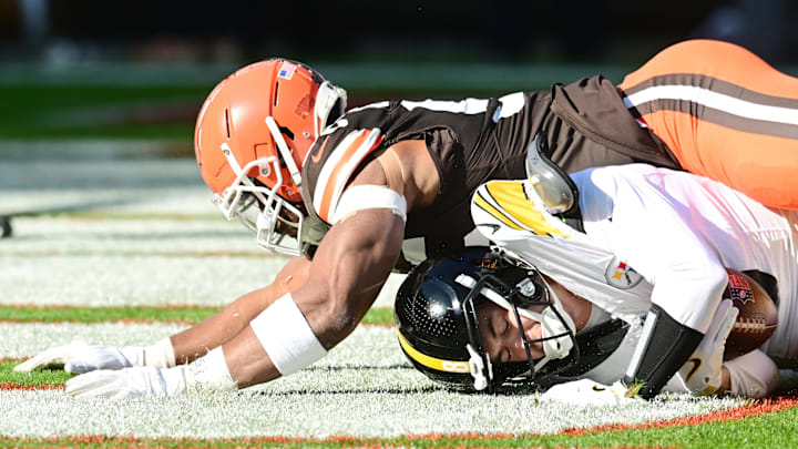 Cleveland Browns defensive end Myles Garrett (95) sacks Pittsburgh Steelers quarterback Kenny Pickett in 2023. Cleveland Browns defensive end Myles Garrett (95) sacks Pittsburgh Steelers quarterback Kenny Pickett in 2023.