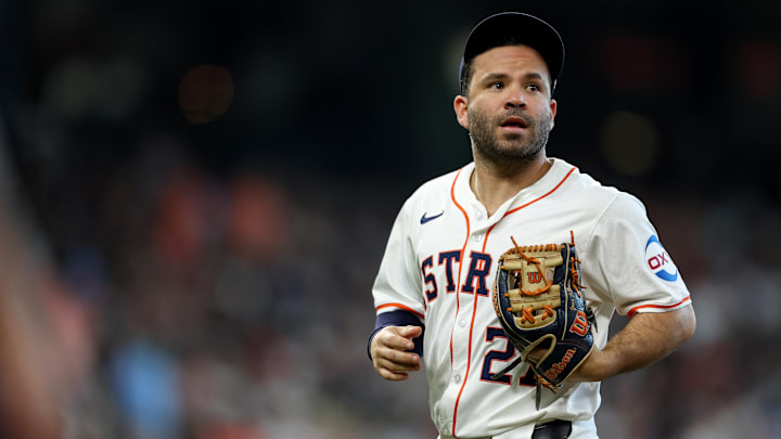 Houston estaría evaluando mudar a José Altuve a los jardines