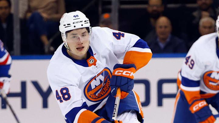 New York Islanders v New York Rangers