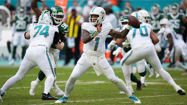 Miami Dolphins quarterback Tua Tagovailoa (1) attempts a pass against the New York Jets during the second half at Hard Rock Stadium.