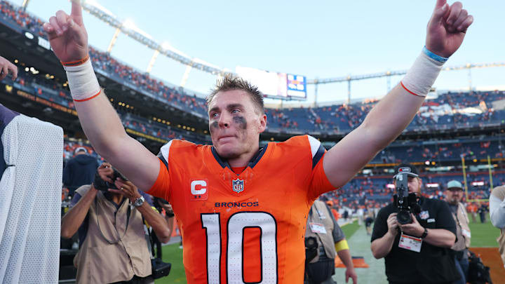 New York Giants v Denver Broncos