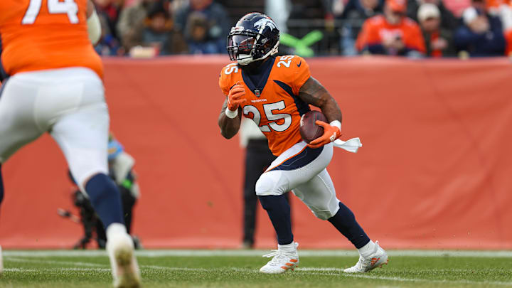 Denver Broncos RB Samaje Perine