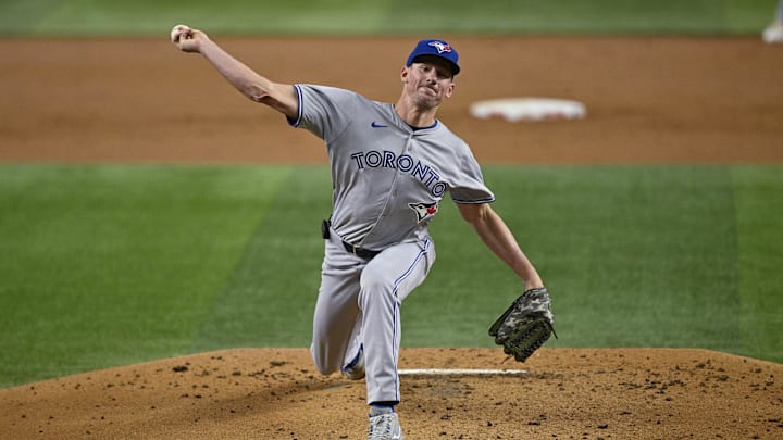 Sep 17, 2024; Arlington, Texas, USA; Toronto Blue Jays starting pitcher Chris Bassitt (40) pitches against the Texas Rangers during the first inning at Globe Life Field.