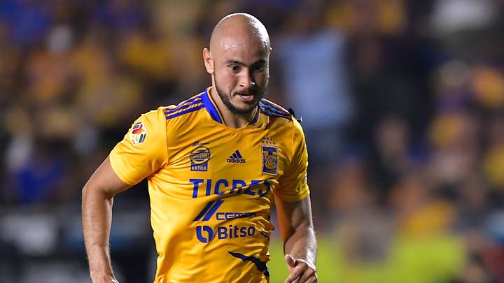 Carlos González Carlos González