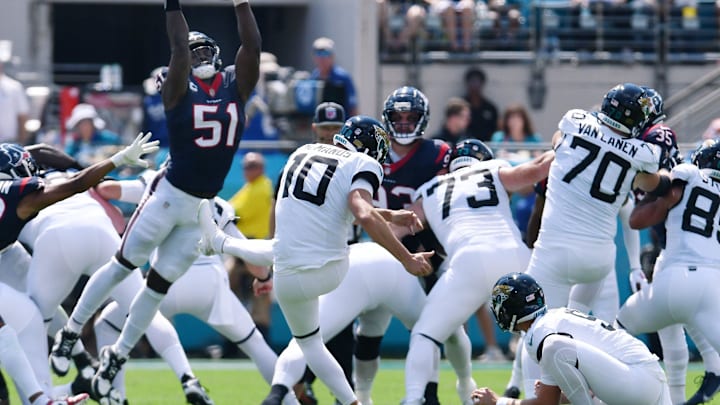 Houston Texans defensive end Will Anderson Jr. (51) bats down a field goal attempt by Jacksonville