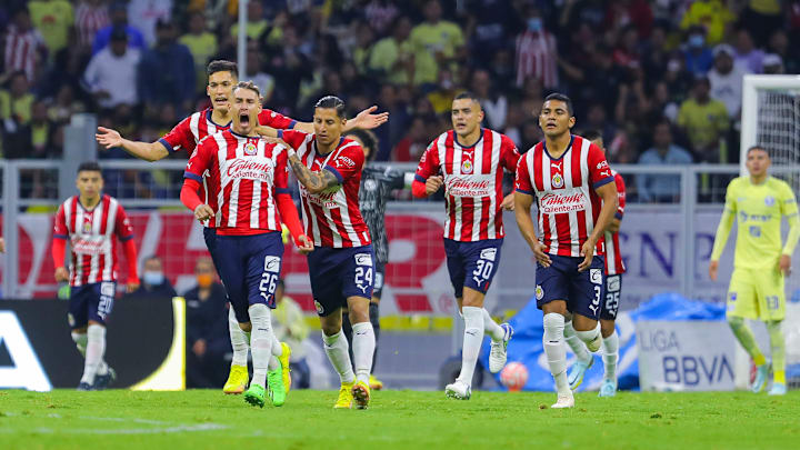 America v Chivas - Torneo Apertura 2022 Liga MX