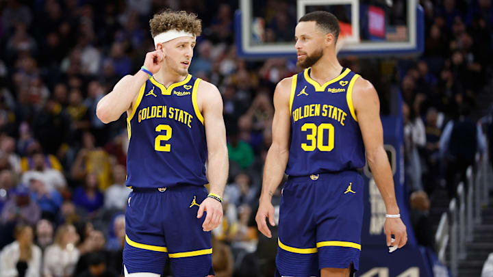 Los Angeles Lakers v Golden State Warriors