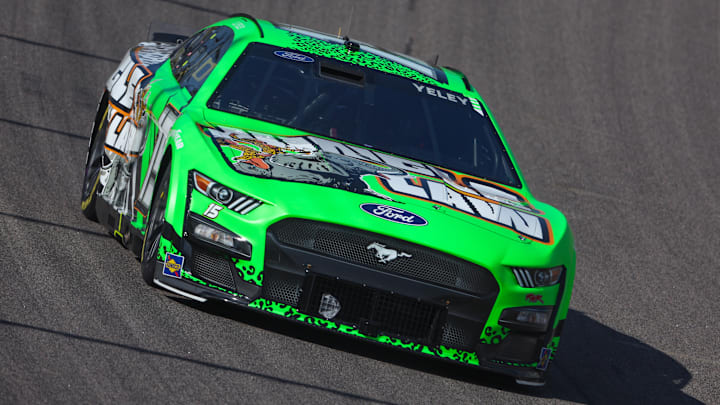 J.J. Yeley, NASCAR
