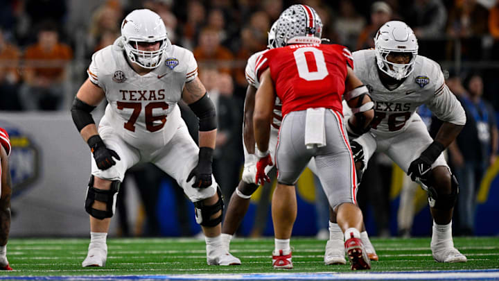 Jan 10, 2025; Arlington, TX, USA; Texas Longhorns offensive lineman Hayden Conner (76) and offensive lineman Kelvin Banks Jr. (78) and Ohio State Buckeyes linebacker Cody Simon (0) in action during the game between the Texas Longhorns and the Ohio State Buckeyes at AT&T Stadium. Mandatory Credit: Jerome Miron-Imagn Images