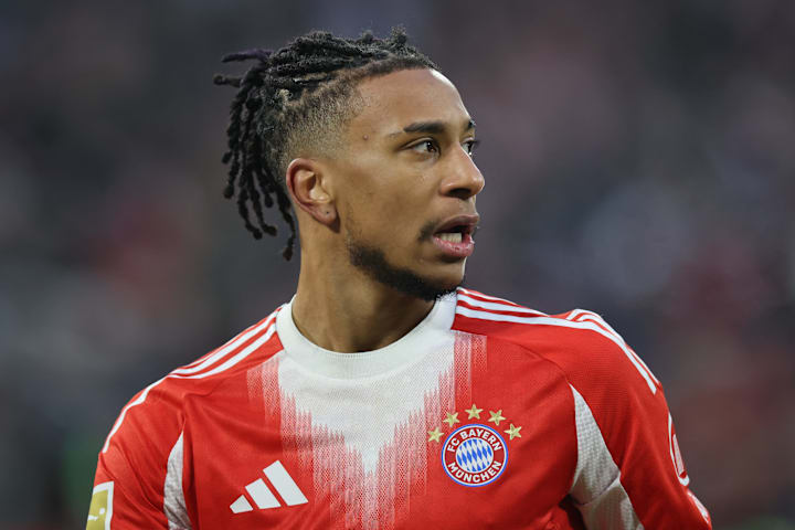 ไมเคิล โอลิเซ่