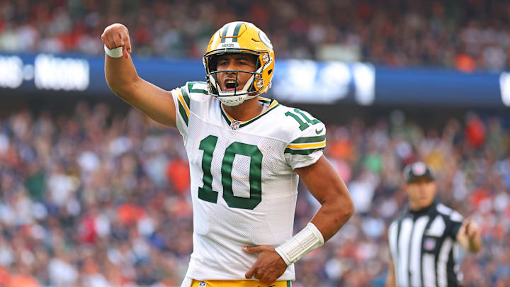 Green Bay Packers v Chicago Bears