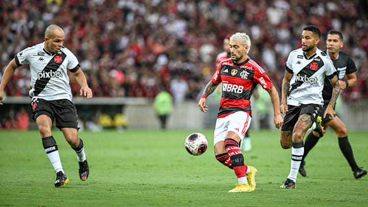 Flamengo e Vasco se enfrentam nas semifinais do Cariocão 2023.