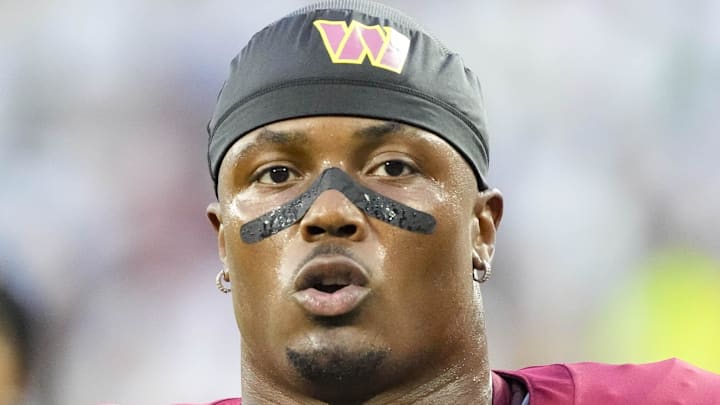 Washington Commanders wide receiver Terry McLaurin prior to the game against the Green Bay Packers.