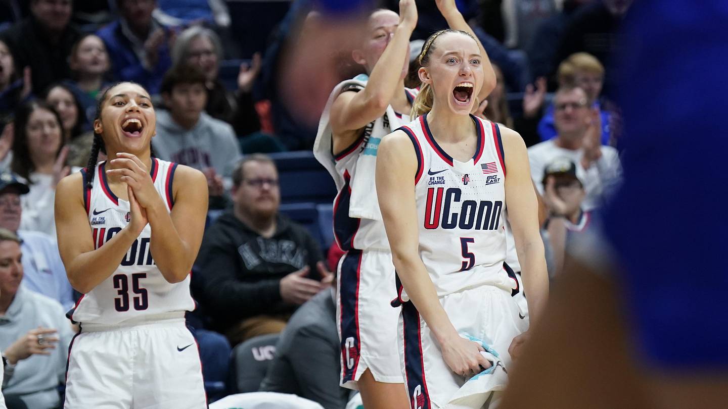 Paige Bueckers reacts to girlfriend Azzi Fudd's sizzling ESPYs dress after  Wings game