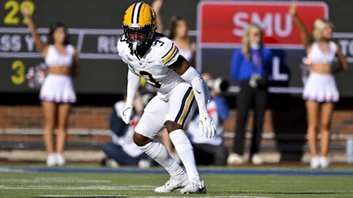 Nov 30, 2024; Dallas, Texas, USA; California Golden Bears defensive back Nohl Williams (3) in action during the game between the SMU Mustangs and the California Golden Bears at Gerald J. Ford Stadium.  