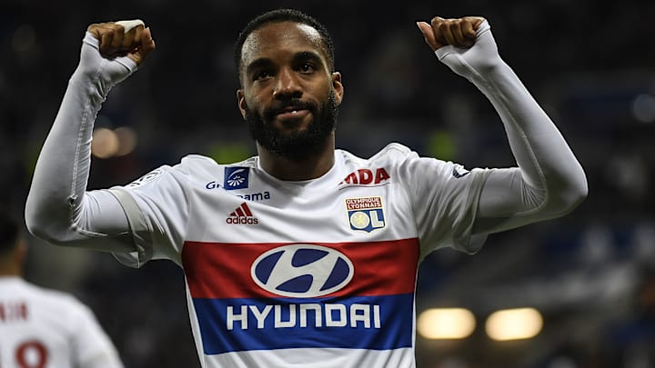 Alexandre Lacazette retourne officiellement dans son club formateur