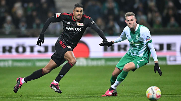 Den Ball im Blick: Danilho Doekhi (l.) & Marvin Ducksch