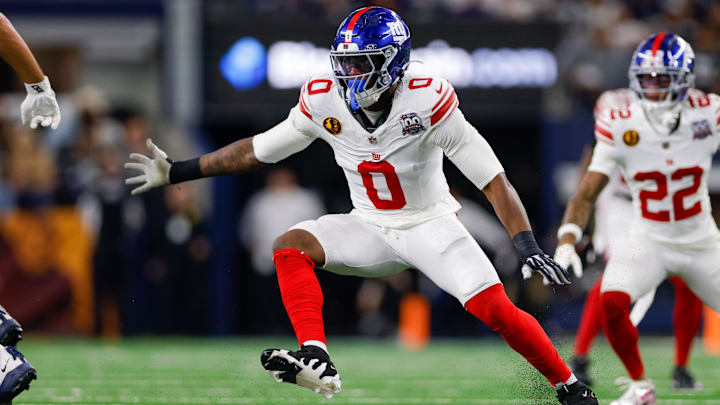 New York Giants linebacker Brian Burns (0) moves along the line during the first quarter against the Dallas Cowboys at AT&T Stadium.  
