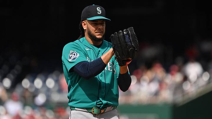 Jun 13, 2026; Washington, District of Columbia, USA; Seattle Mariners pitcher Luis Castillo (58) prepares to throw a pitch against the Washington Nationals during the first inning at Nationals Park. Mandatory Credit: Rafael Suanes-Imagn Images