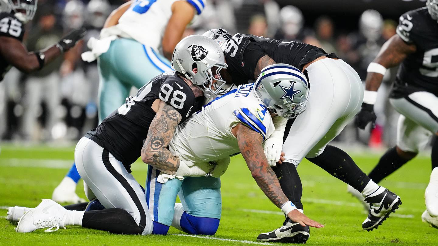 Maxx Crosby's Honest Thoughts on Dak Prescott are Good News for Dallas Cowboys