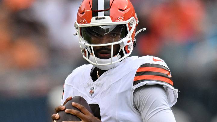 Aug 15, 2026; Chicago, Illinois, USA; Cleveland Browns quarterback Shedeur Sanders (2) looks to pass the ball against the Chicago Bears during the second half at Soldier Field. Mandatory Credit: Patrick Gorski-Imagn Images Aug 15, 2026; Chicago, Illinois, USA; Cleveland Browns quarterback Shedeur Sanders (2) looks to pass the ball against the Chicago Bears during the second half at Soldier Field. Mandatory Credit: Patrick Gorski-Imagn Images