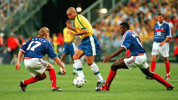 Brasil fue goleado por Francia en la final del Mundial del 98 Brasil fue goleado por Francia en la final del Mundial del 98