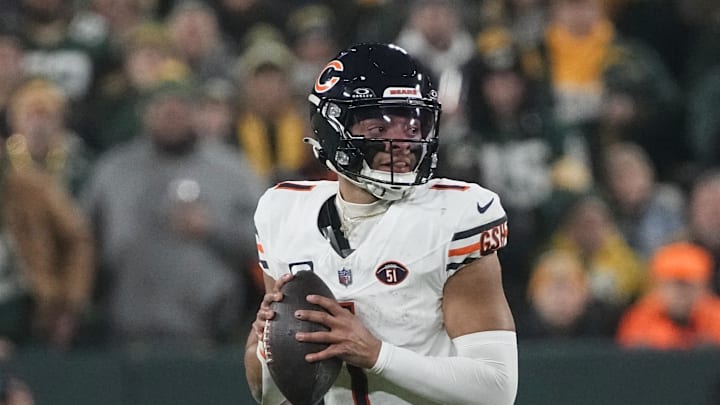 Jan 7, 2024; Green Bay, Wisconsin, USA;  Chicago Bears quarterback Justin Fields (1) during the game