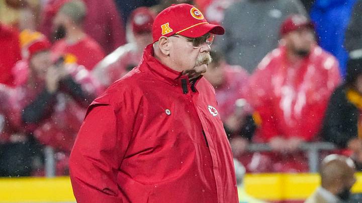 Nov 4, 2024; Kansas City, Missouri, USA; Kansas City Chiefs head coach Andy Reid watches team warm ups against the Tampa Bay Buccaneers prior to a game at GEHA Field at Arrowhead Stadium. Mandatory Credit: Denny Medley-Imagn Images Nov 4, 2024; Kansas City, Missouri, USA; Kansas City Chiefs head coach Andy Reid watches team warm ups against the Tampa Bay Buccaneers prior to a game at GEHA Field at Arrowhead Stadium. Mandatory Credit: Denny Medley-Imagn Images