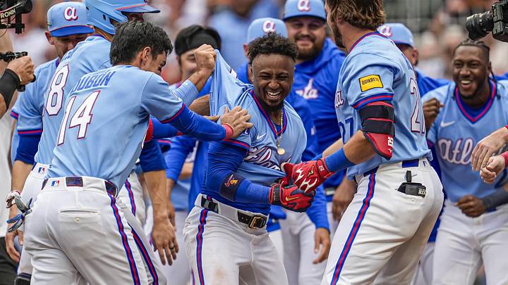 Albies continues his resurgence with a timely big hit to give the Braves another needed win Albies continues his resurgence with a timely big hit to give the Braves another needed win
