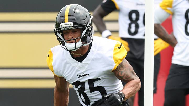 Jun 9, 2026; Pittsburgh, PA, USA; Pittsburgh Steelers wide receiver Cole Burgess (85) participates in drills during Minicamp at UPMC Rooney Sports Complex. Mandatory Credit: Charles LeClaire-Imagn Images Jun 9, 2026; Pittsburgh, PA, USA; Pittsburgh Steelers wide receiver Cole Burgess (85) participates in drills during Minicamp at UPMC Rooney Sports Complex. Mandatory Credit: Charles LeClaire-Imagn Images