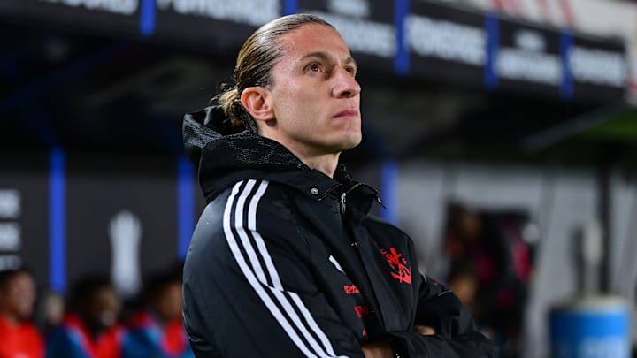 Filipe Luís vive momento de pressão no Flamengo Filipe Luís vive momento de pressão no Flamengo