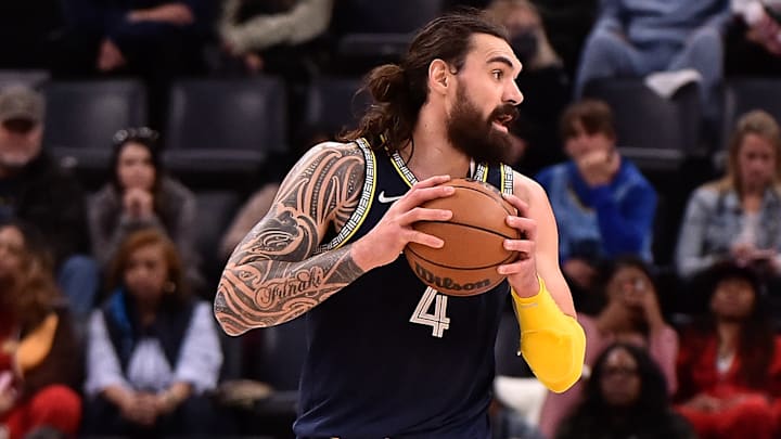 Steven Adamas es uno de los jugadores internos de Memphis Grizzlies