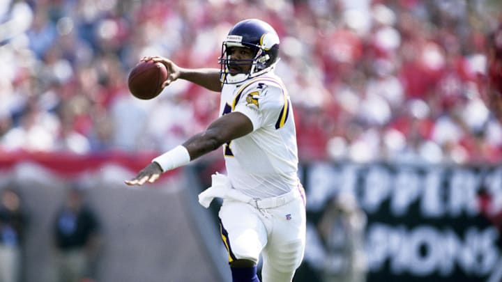 Minnesota Vikings quarterback Randall Cunningham (7) in action against the Tampa Bay Buccaneers at  Raymond James Stadium. The Bucs defeated the Vikings 27-24. 