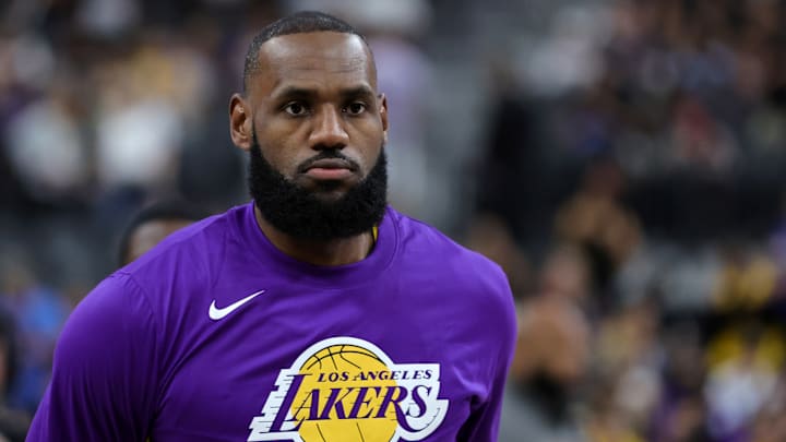 James va a su temporada 20 en la NBA