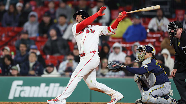 Apr 6, 2026; Boston, Massachusetts, USA; Boston Red Sox catcher Willson Contreras (40) hits a home run during the ninth inning against the Milwaukee Brewers at Fenway Park. Mandatory Credit: Paul Rutherford-Imagn Images Apr 6, 2026; Boston, Massachusetts, USA; Boston Red Sox catcher Willson Contreras (40) hits a home run during the ninth inning against the Milwaukee Brewers at Fenway Park. Mandatory Credit: Paul Rutherford-Imagn Images