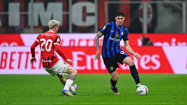AC Milan v FC Internazionale: Semi Final - Coppa Italia AC Milan v FC Internazionale: Semi Final - Coppa Italia