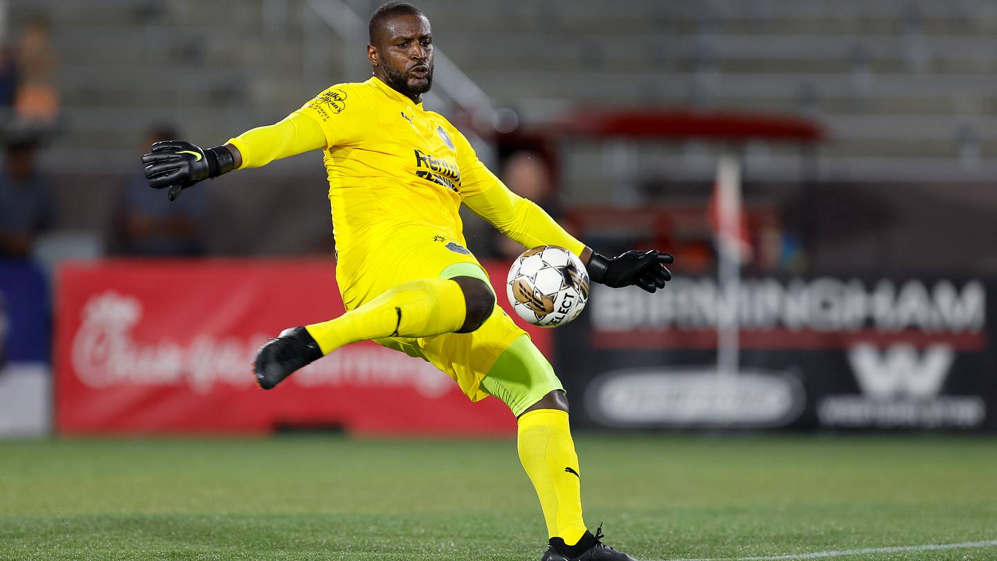 Bill Hamid makes a bold move to Miami FC as the club aims for a major ...
