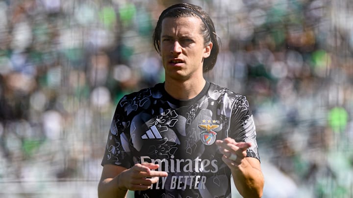 Le Real Madrid veut recruter Alvaro Carreras cet été. Le Real Madrid veut recruter Alvaro Carreras cet été.