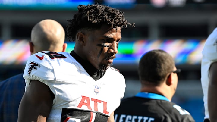 Oct 13, 2024; Charlotte, North Carolina, USA;  Atlanta Falcons cornerback Dee Alford (20) before the game at Bank of America Stadium. Mandatory Credit: Bob Donnan-Imagn Images