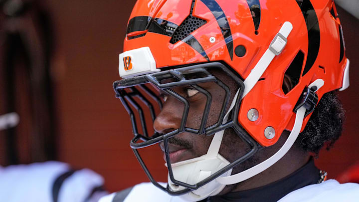 Cincinnati Bengals defensive end Shemar Stewart (97) prepares to take the field for the first quarter of the NFL Preseason Week 3 game between the Cincinnati Bengals and the Indianapolis Colts at Paycor Stadium in Cincinnati on Saturday, Aug. 23, 2025. The Colts led 24-7 at halftime. Cincinnati Bengals defensive end Shemar Stewart (97) prepares to take the field for the first quarter of the NFL Preseason Week 3 game between the Cincinnati Bengals and the Indianapolis Colts at Paycor Stadium in Cincinnati on Saturday, Aug. 23, 2025. The Colts led 24-7 at halftime.