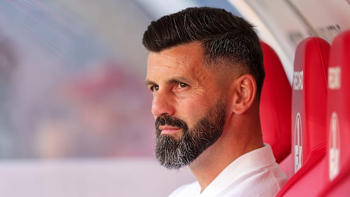 Miron Muslic steht auf Bryan Lasme