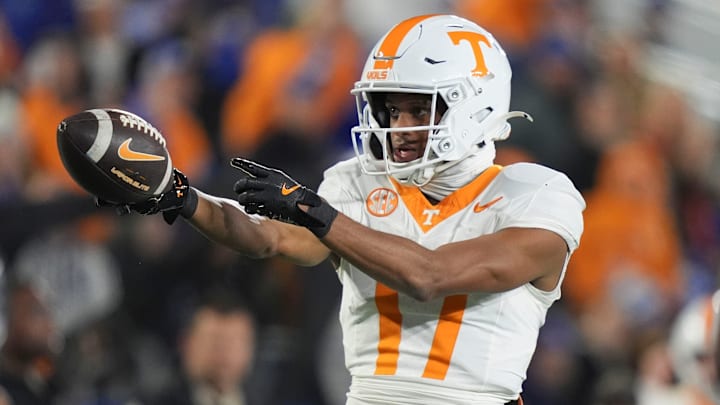 Tennessee wide receiver Chris Brazzell II (17) signals a first down during a NCAA football game against Kentucky at Kroger Field in Lexington, Kentucky on Oct. 25, 2025.